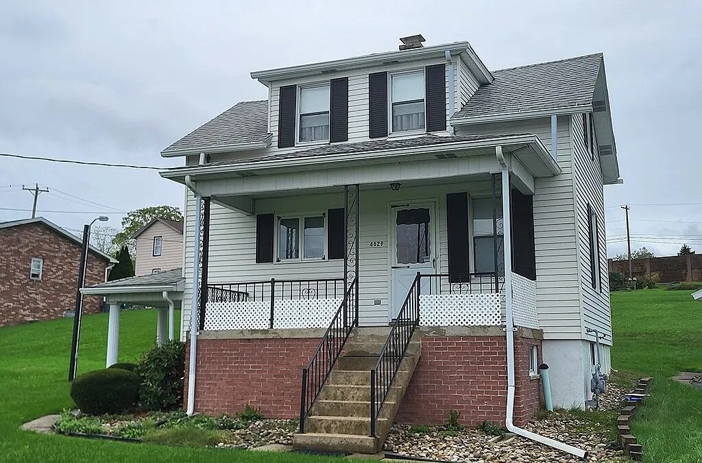 Can You Sell a House As Is with a Mortgage Still on It?